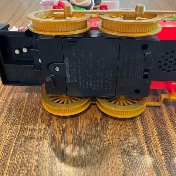Disney’s Ruz Express Music Train Engine Christmas Goofy, Minnie, Mickey Mouse 🎄 - Picture 12 of 15